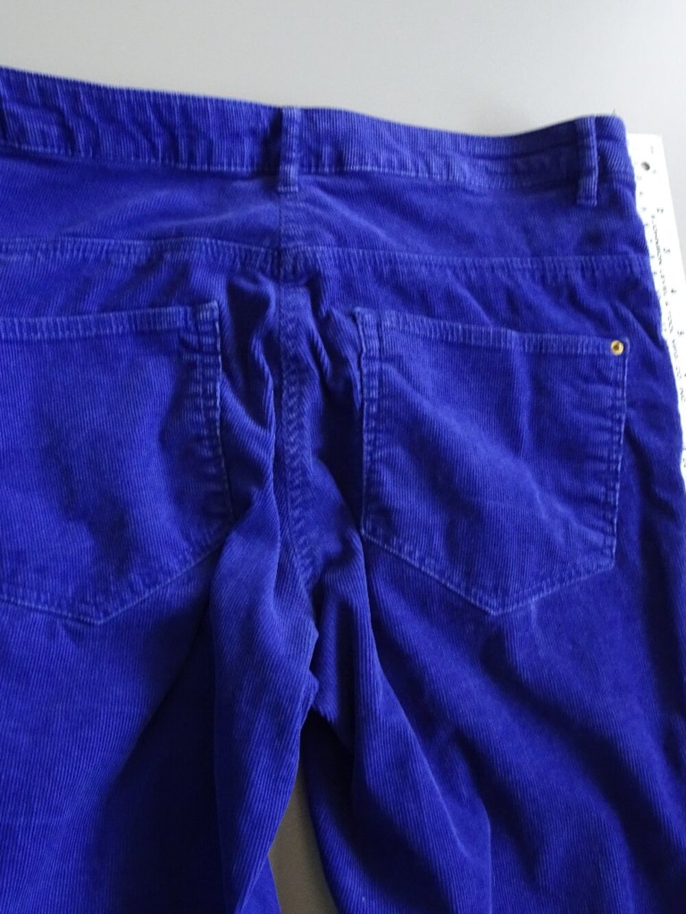 H&M women's pants size 12 corduroy blue with zipper at the hem